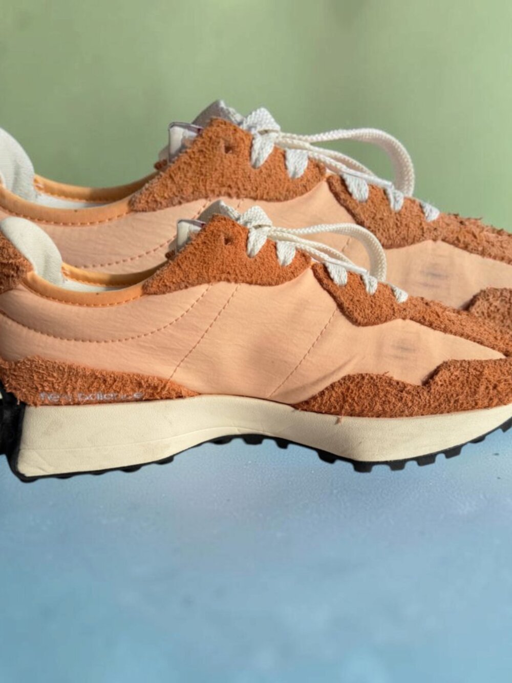 New Balance 327 Women’s Size 8.5 Copper Peach Blossom Orange Suede Sneakers - Picture 13 of 16